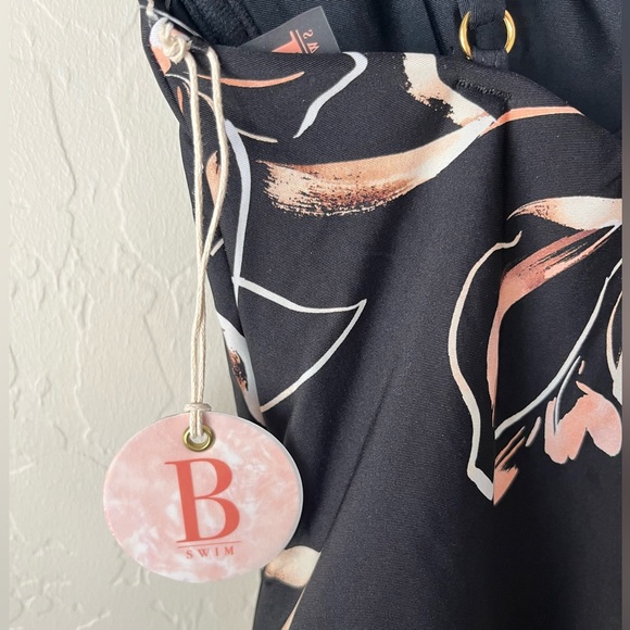 B. Swim jetty one piece floral one piece swimsuit NWT Med - Picture 5 of 9